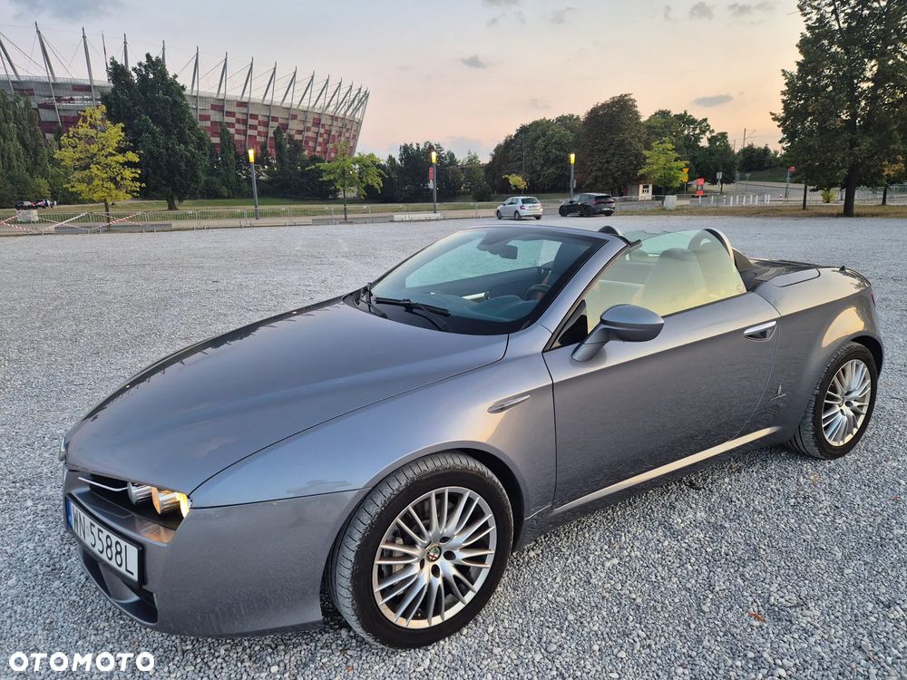 Alfa Romeo Spider 2.4JTDM - 1
