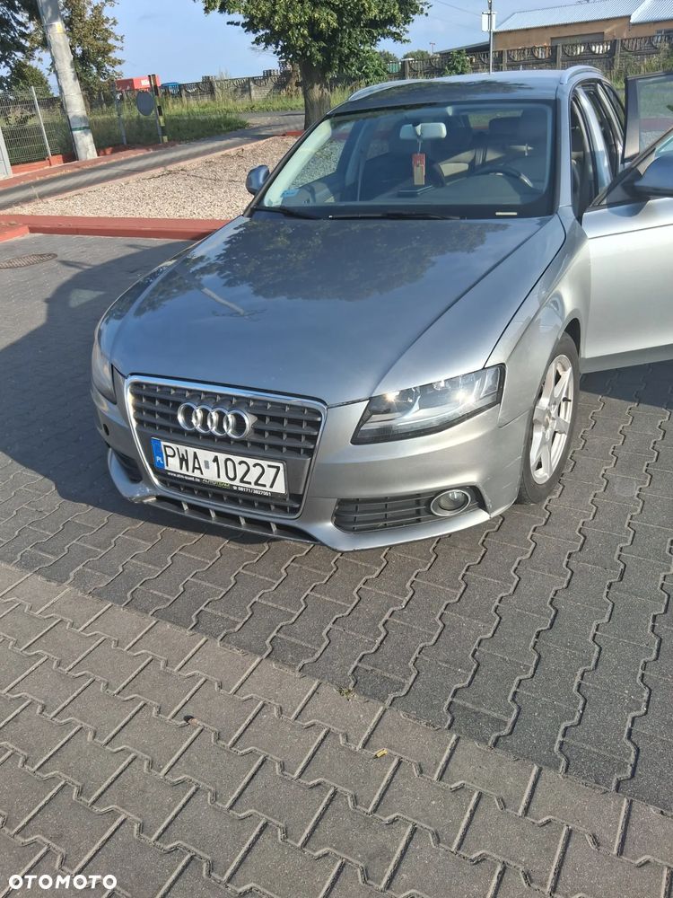 Audi A4 - 1