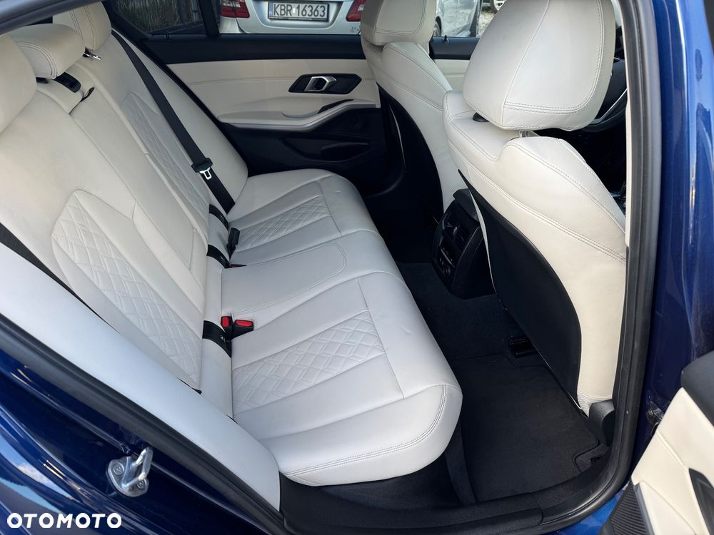 BMW Seria 3 320d Luxury Line Purity - 7