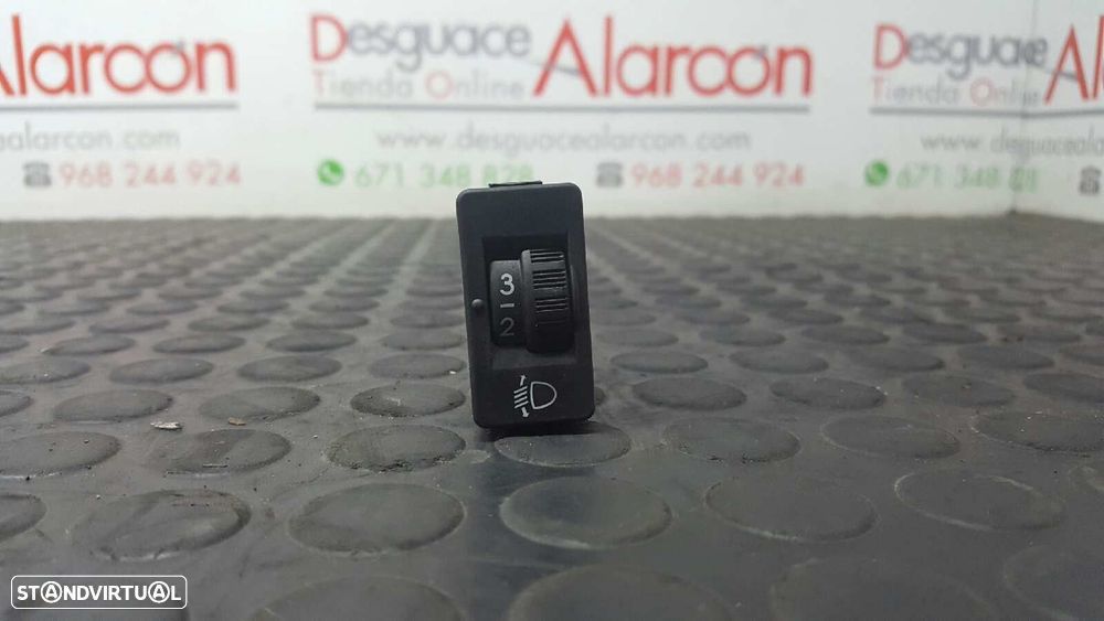 CONTROLE DE AJUSTE DE LUZES PEUGEOT 207 X-LINE - 1