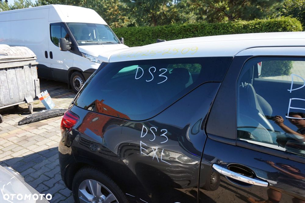 SZYBA KAROSERYJNA TYLNA PRAWA BOCZNA DS3 I  CITROEN 2010-2014 - 3