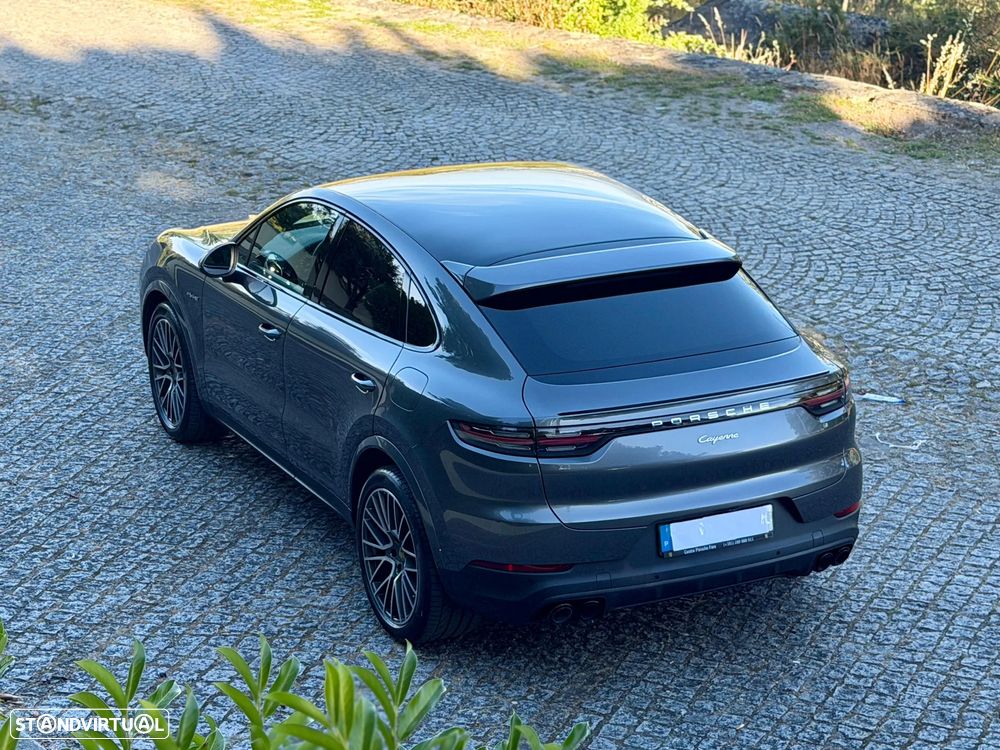 Porsche Cayenne Coupé - 4
