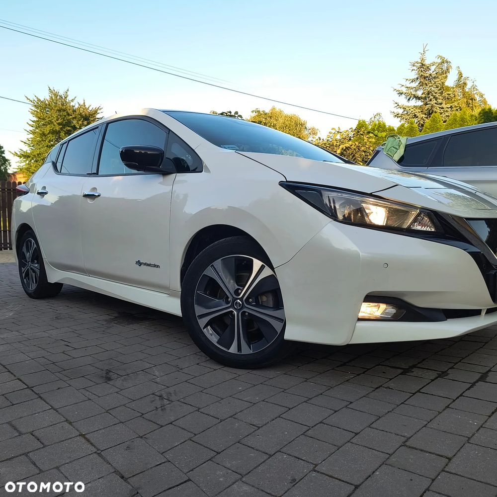 Nissan Leaf 40kWh N-Connecta - 4