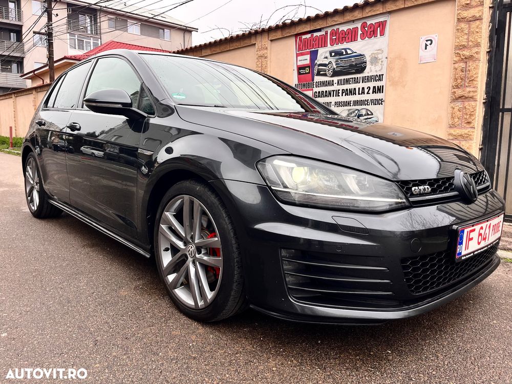 Volkswagen Golf GTD 2.0 TDI SCR DSG - 5
