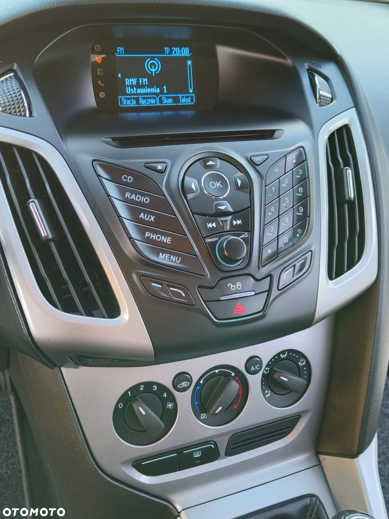Ford Focus - 29