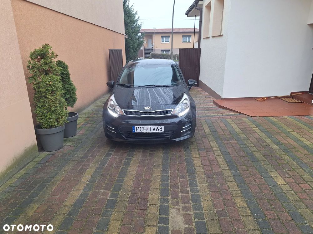 Kia Rio 1.4 Dream Team Edition - 23
