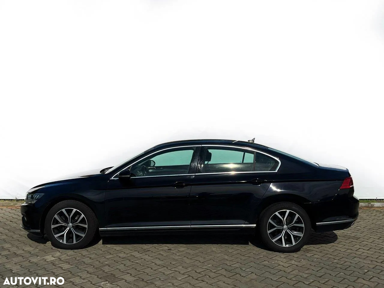 Volkswagen Passat - 3