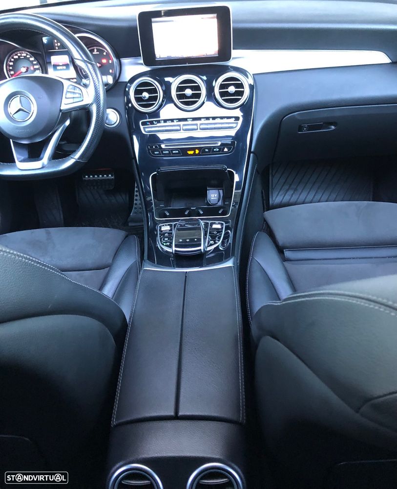 Mercedes-Benz GLC 220 d 4Matic 9G-TRONIC AMG Line - 33