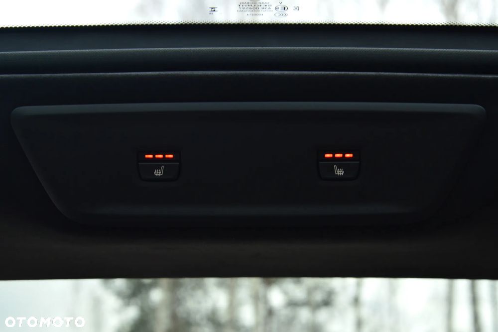 BMW X7 M60i xDrive mHEV sport - 24