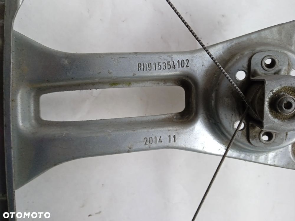 PODNOŚNIK SZYBY PRAWY TYŁ OPEL ASTRA J - 4