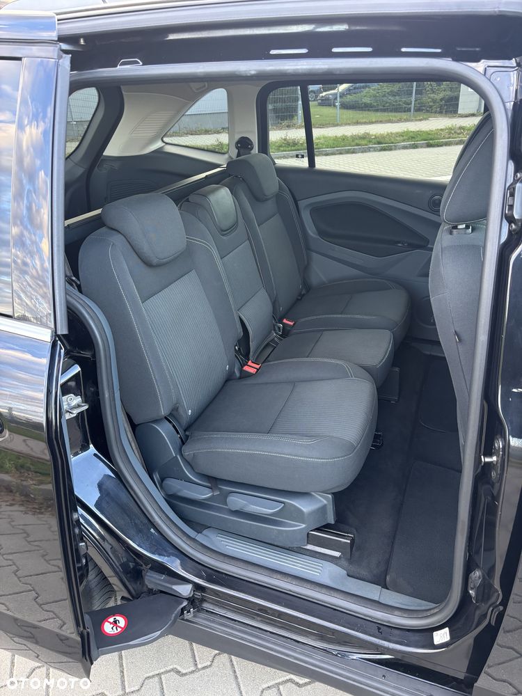 Ford Grand C-MAX - 7