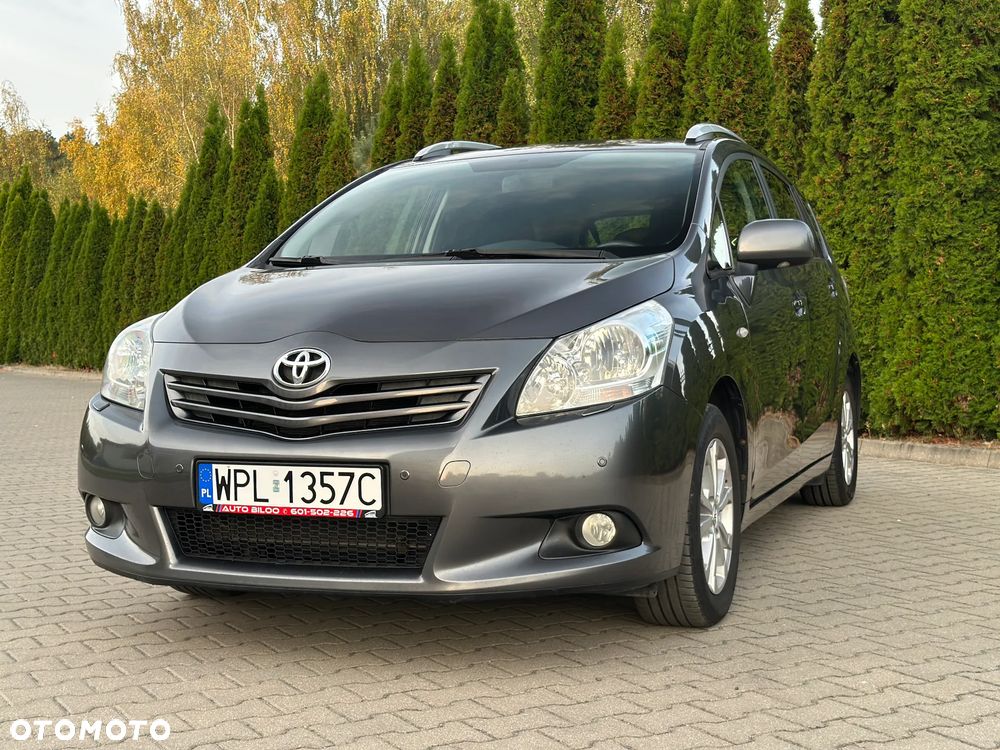 Toyota Verso - 25