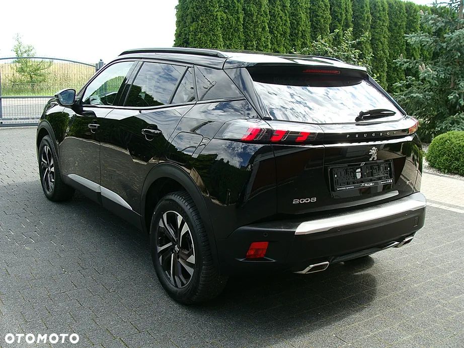 Peugeot 2008 PureTech 130 EAT8 GT - 7