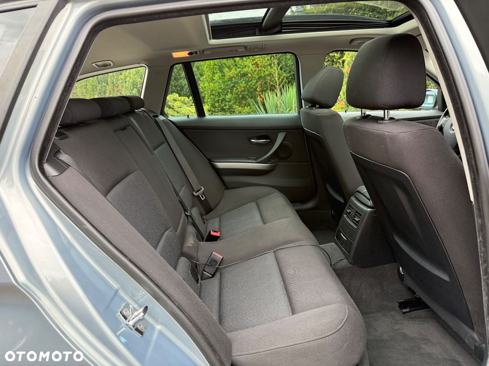 BMW Seria 3 - 8