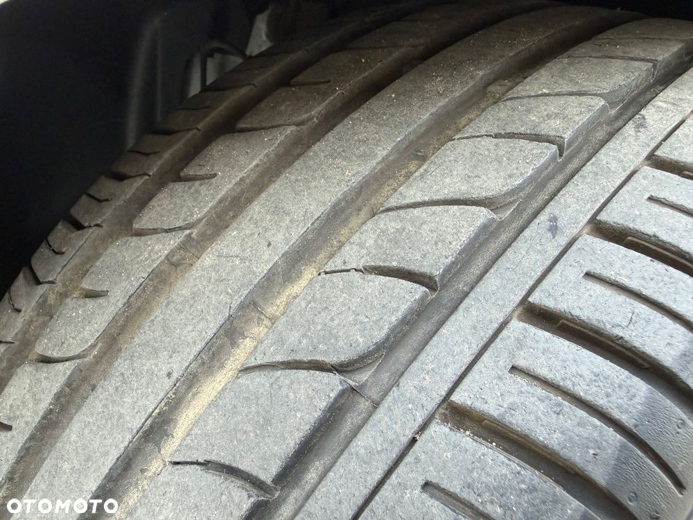 Ford Focus 2.0 TDCi ST - 23