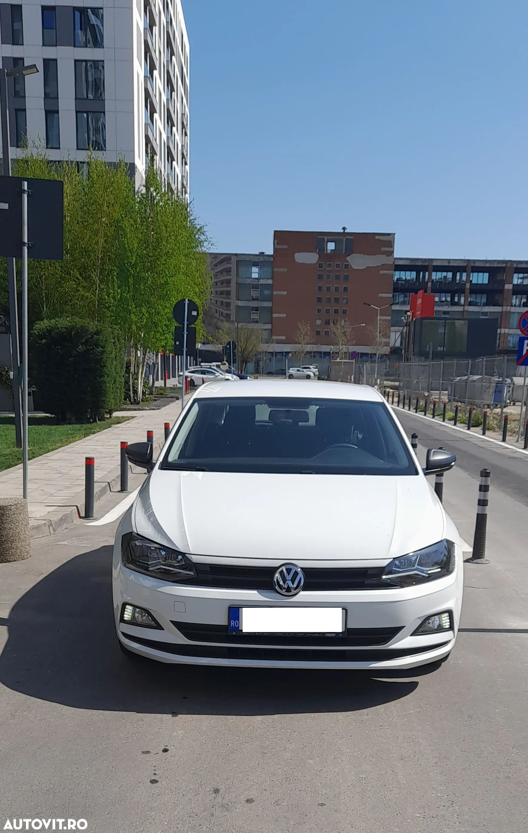 Volkswagen Polo 1.0 Trendline - 1