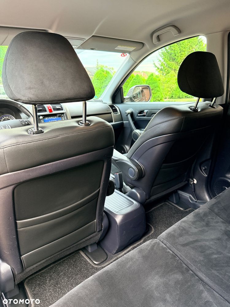 Honda CR-V 2.0i-VTEC Automatik Executive 50 Jahre Edition - 33