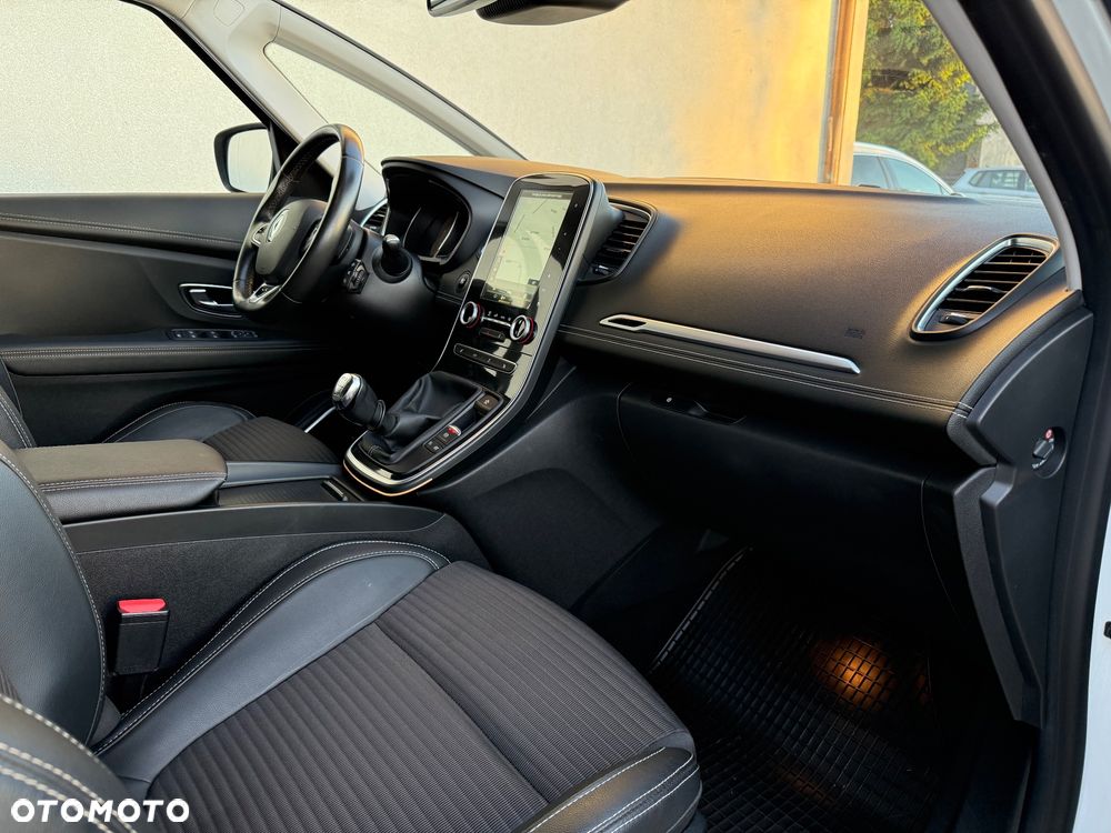 Renault Scenic Energy TCe 130 S&S Bose Edition - 24