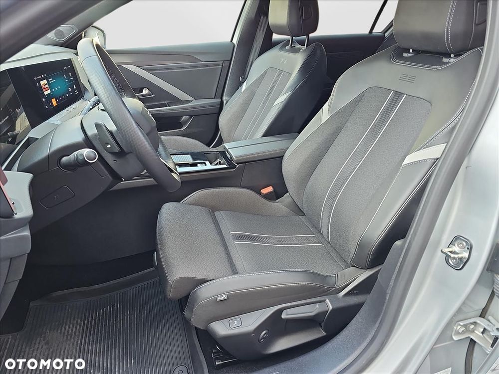 Opel Astra 1.2 T GS S&S - 4
