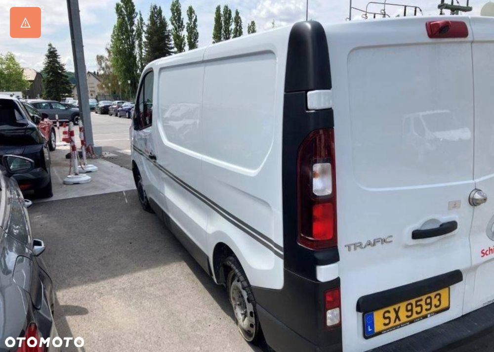 Renault Trafic - 10