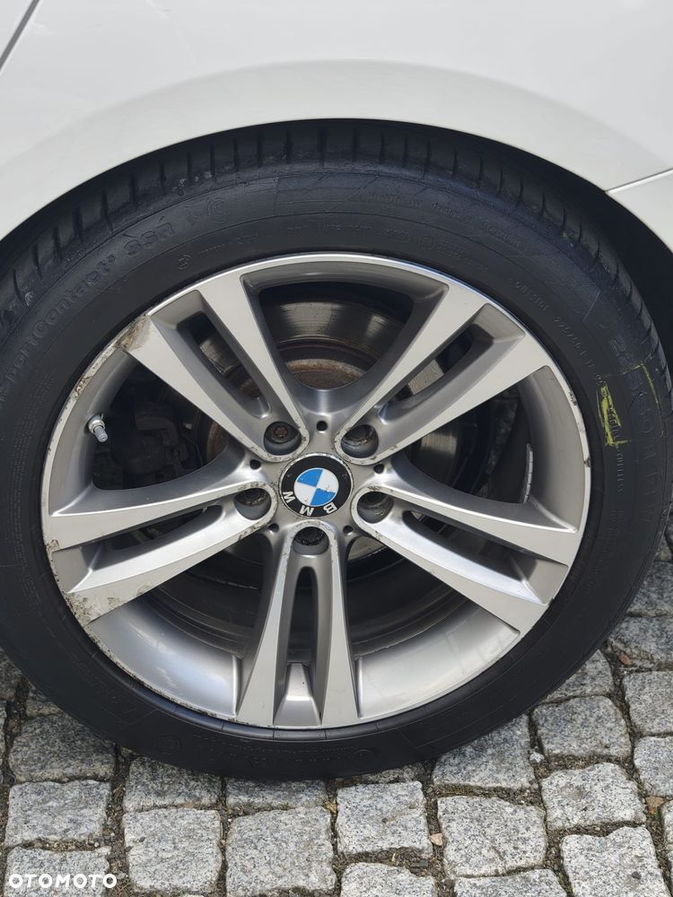 BMW Seria 3 320i GPF xDrive - 14