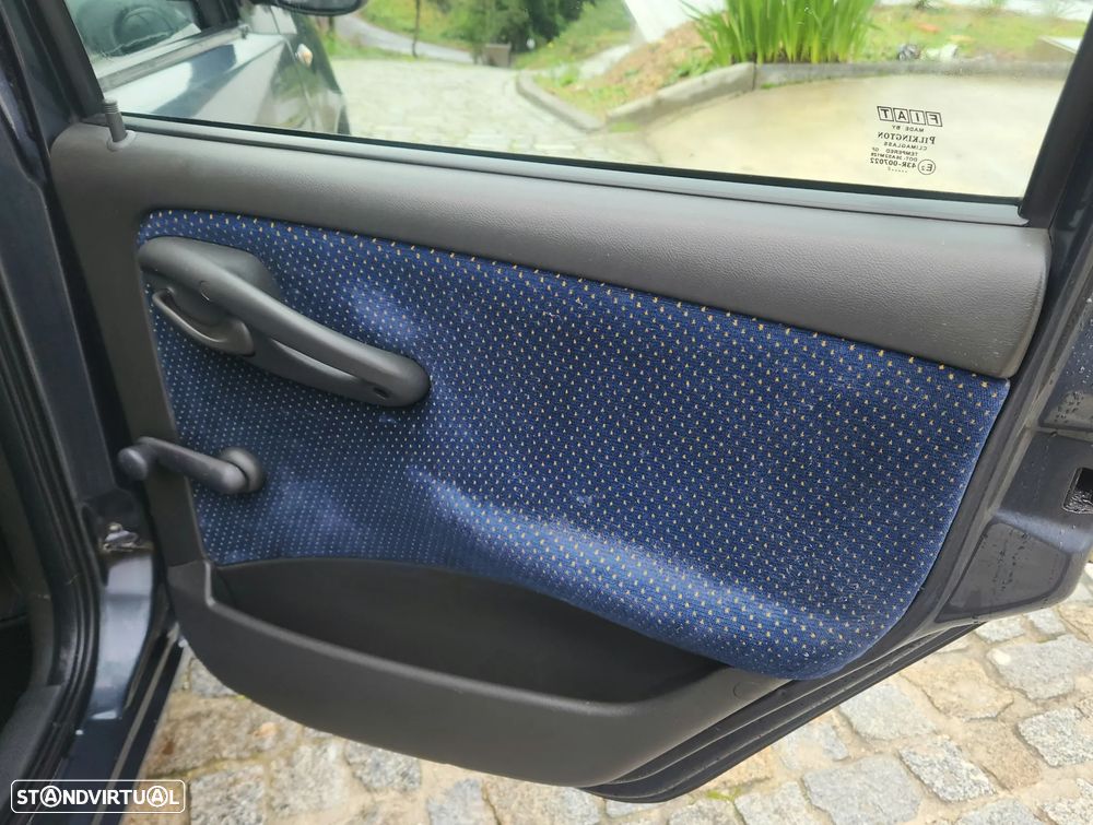 Fiat Punto 1.2 16V HLX - 16