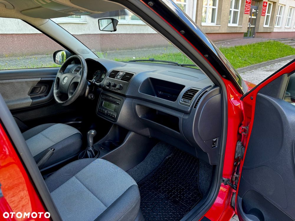 Skoda Fabia - 12