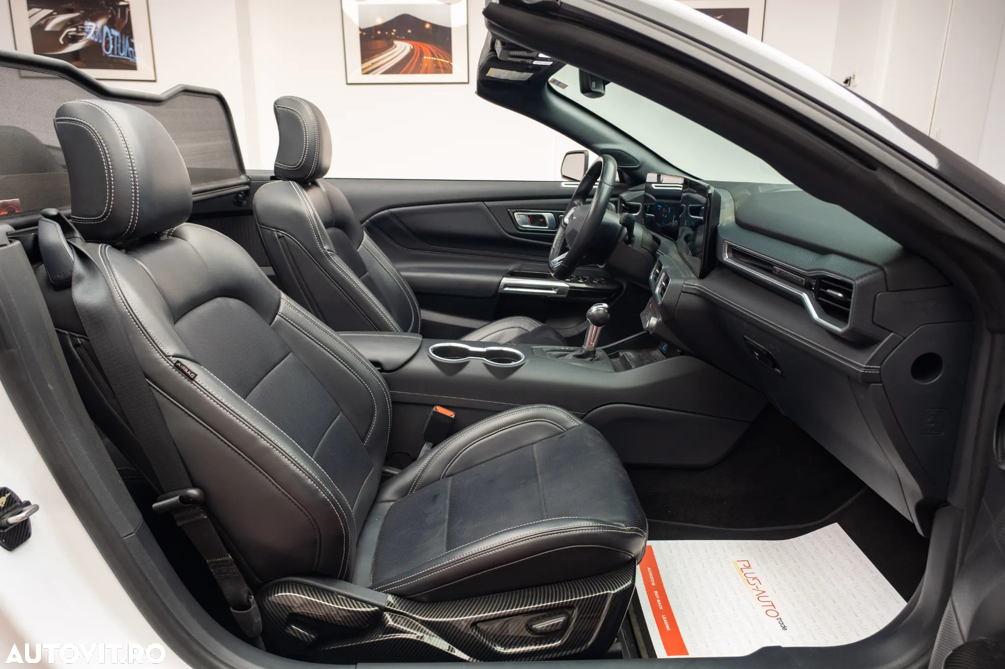 Ford Mustang Cabrio 2.3 Eco Boost - 33