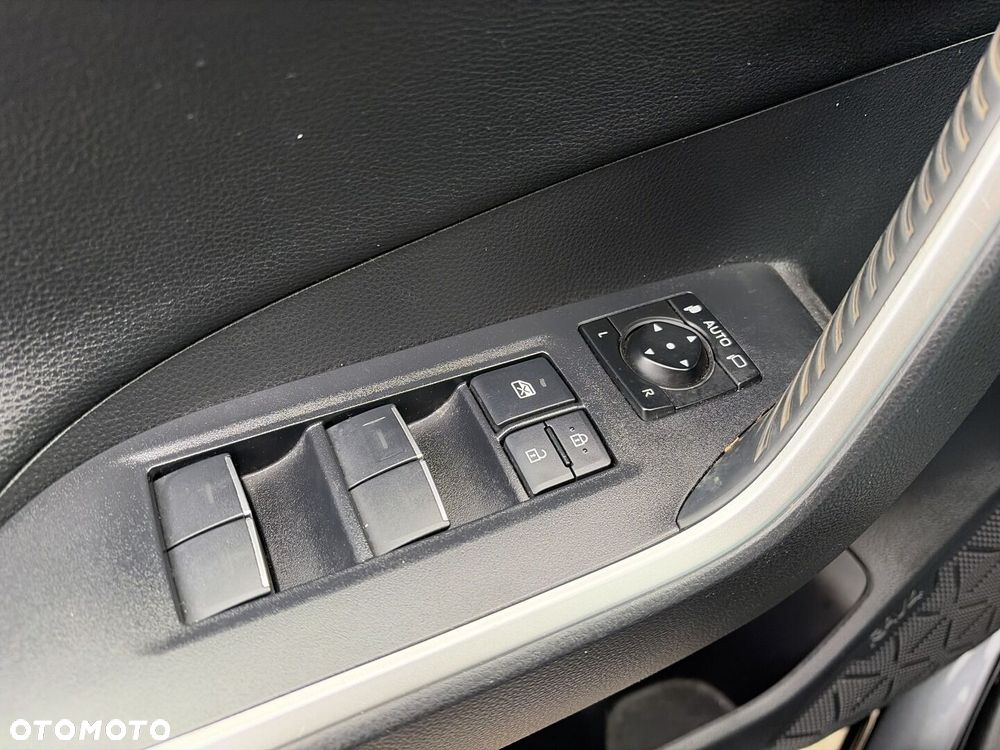 Toyota RAV4 2.5 Hybrid Selection 4x2 - 28