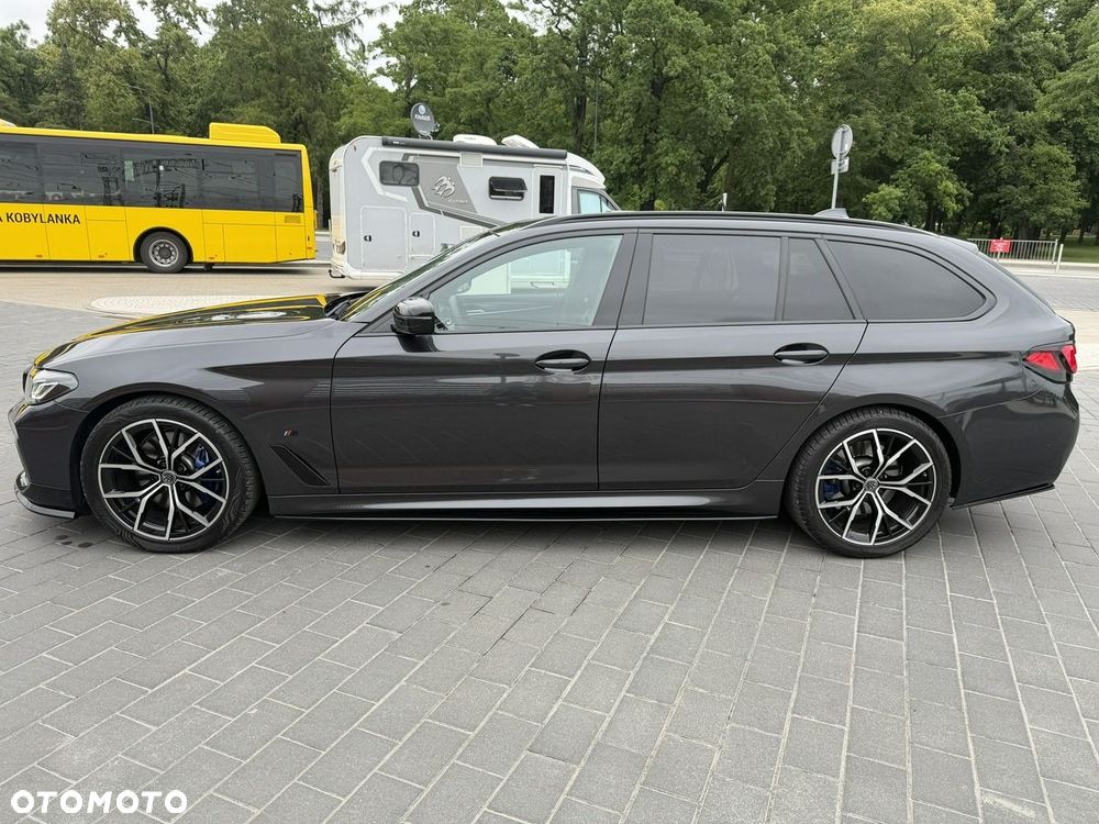 BMW Seria 5 520d xDrive mHEV M Sport sport - 11