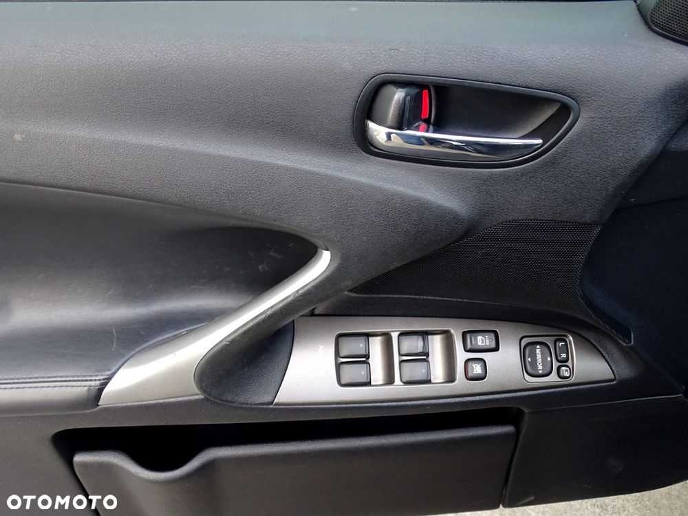 Lexus IS 250 F-Sport - 9