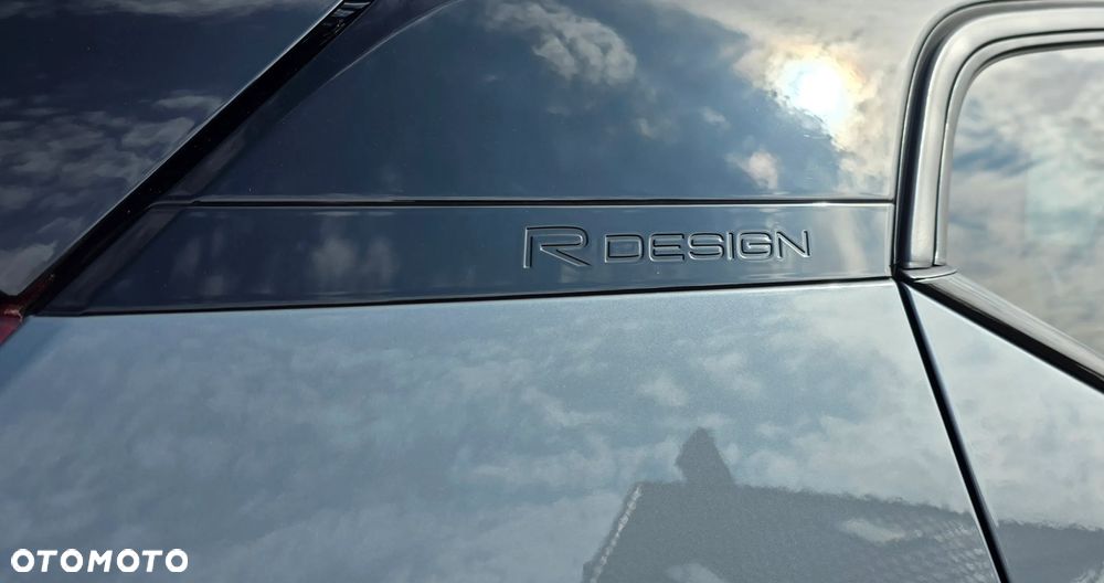 Volvo XC 40 D4 AWD Geartronic R-Design - 7