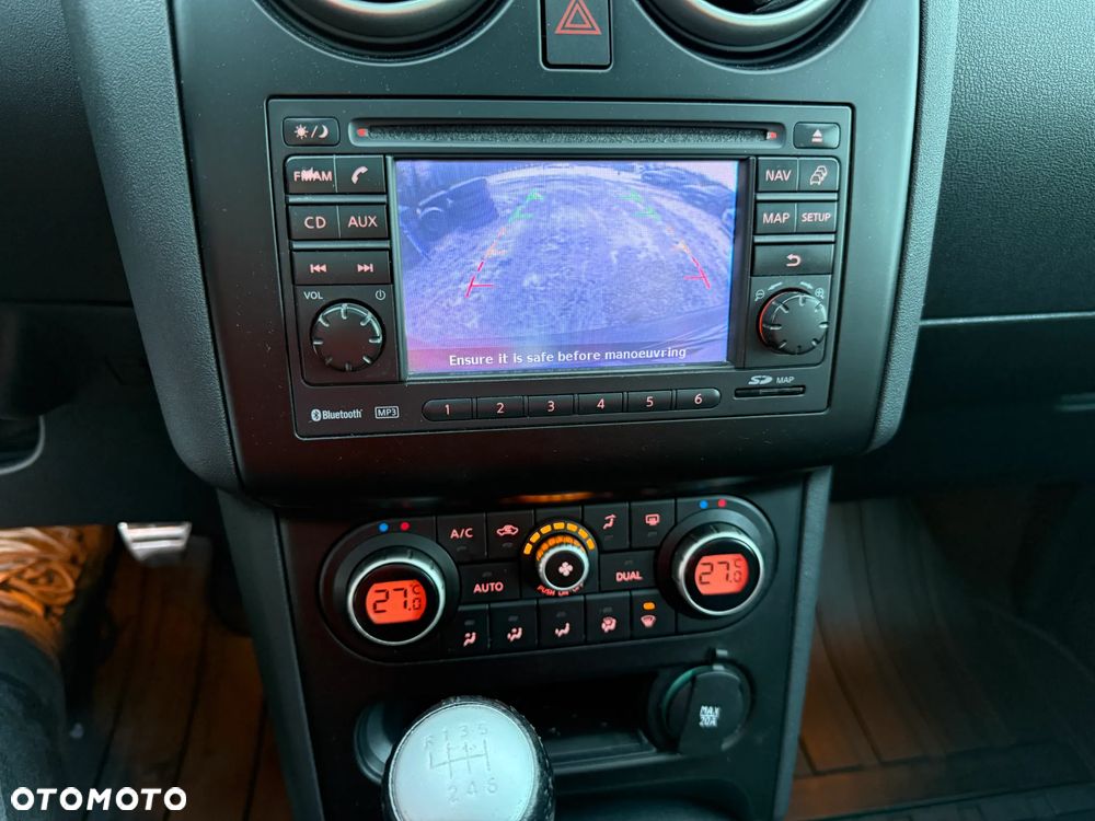 Nissan Qashqai 2.0 Tekna - 29