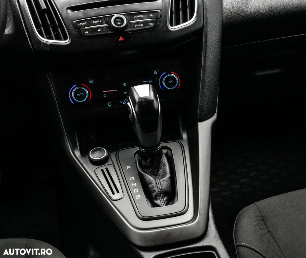 Ford Focus 1.6 TI-VCT Powershift Titanium - 19