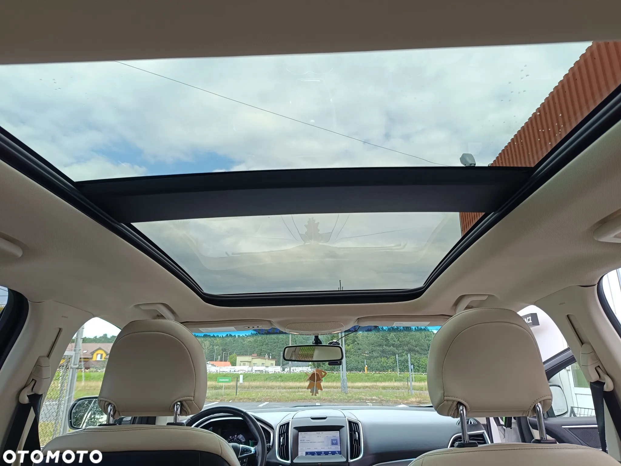 Ford Edge - 28