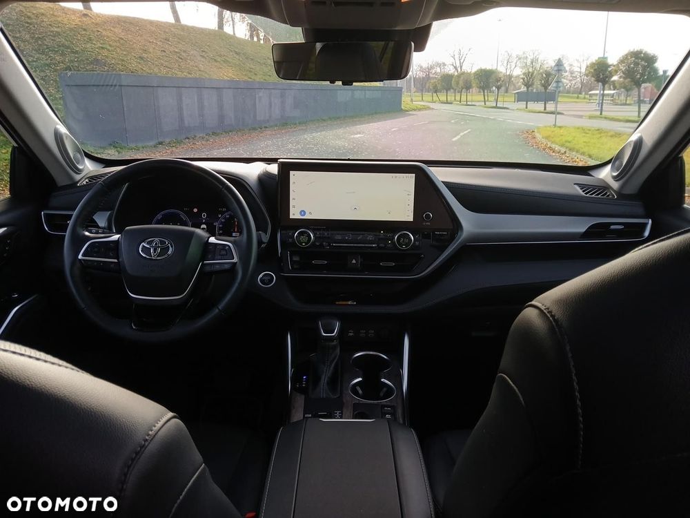 Toyota Highlander - 18