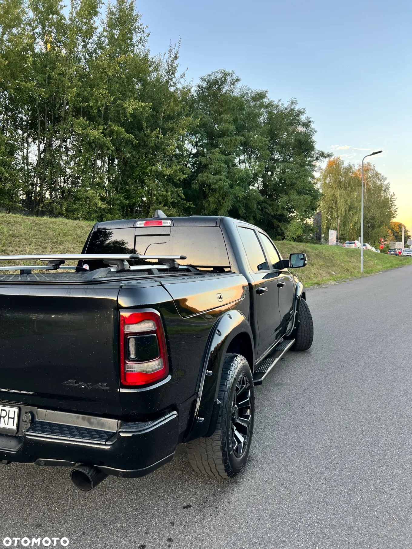 Dodge RAM 1500 5.7 4x4 - 5