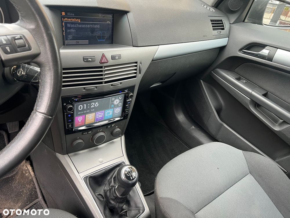 Opel Astra 1.9 CDTI DPF Sport - 15