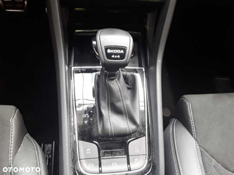 Skoda Kodiaq 2.0 TDI 4x4 Sportline DSG - 16