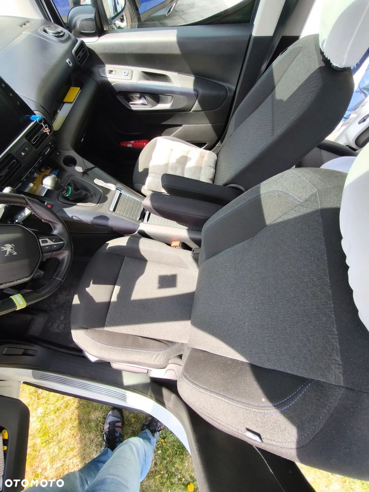 Peugeot Rifter 1.2 PureTech Allure S&S - 15