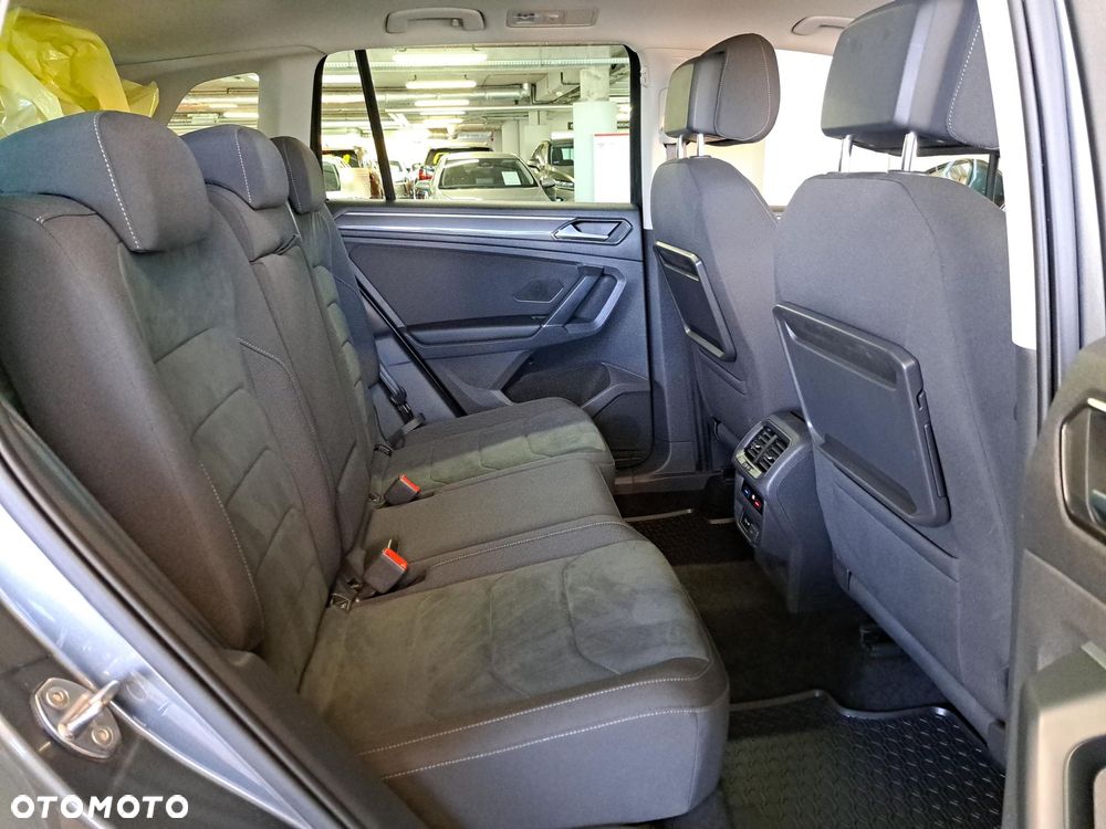 Volkswagen Tiguan - 13