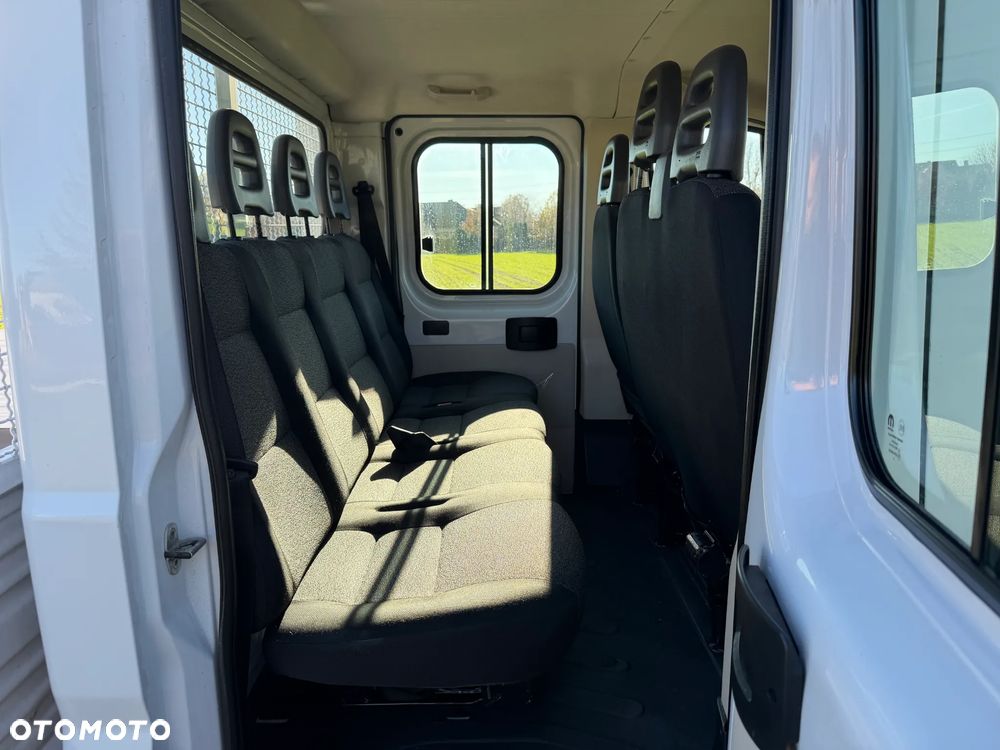 Fiat Ducato * 2.3 / 130KM * DOKA / Brygadówka * Skrzyniowy * 7 Osób * - 38