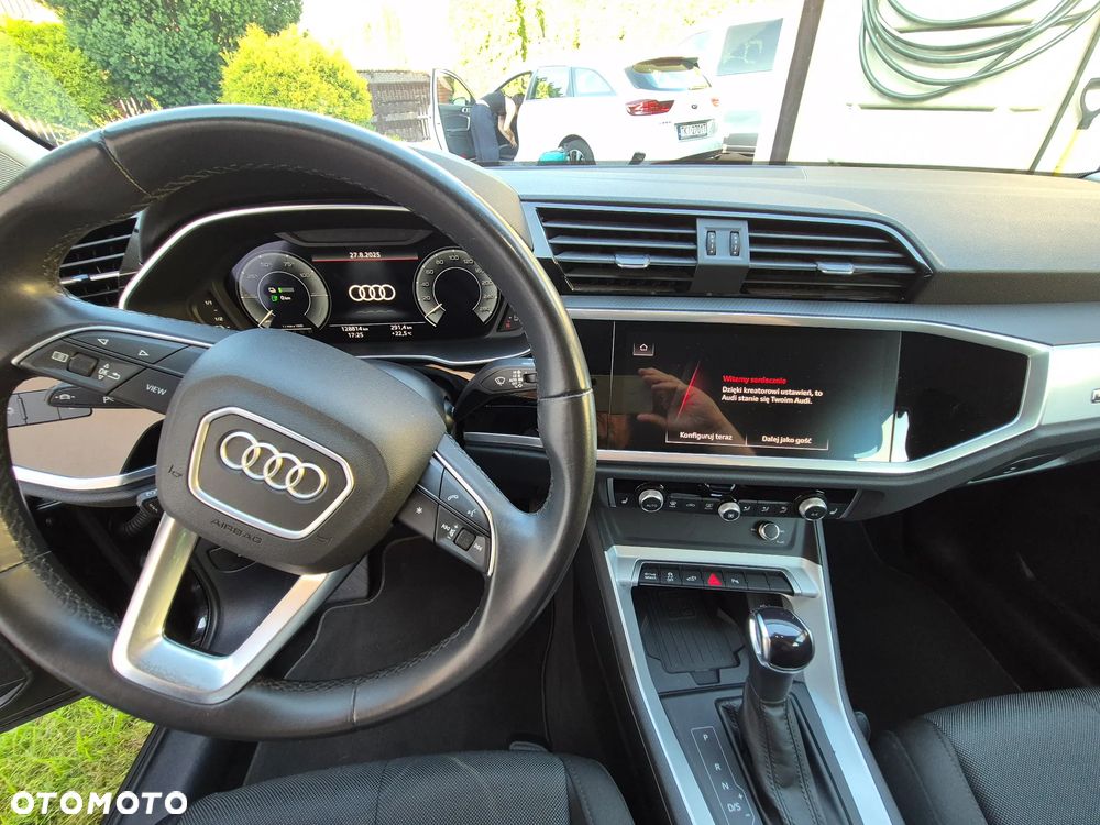 Audi Q3 45 TFSIe S tronic - 21