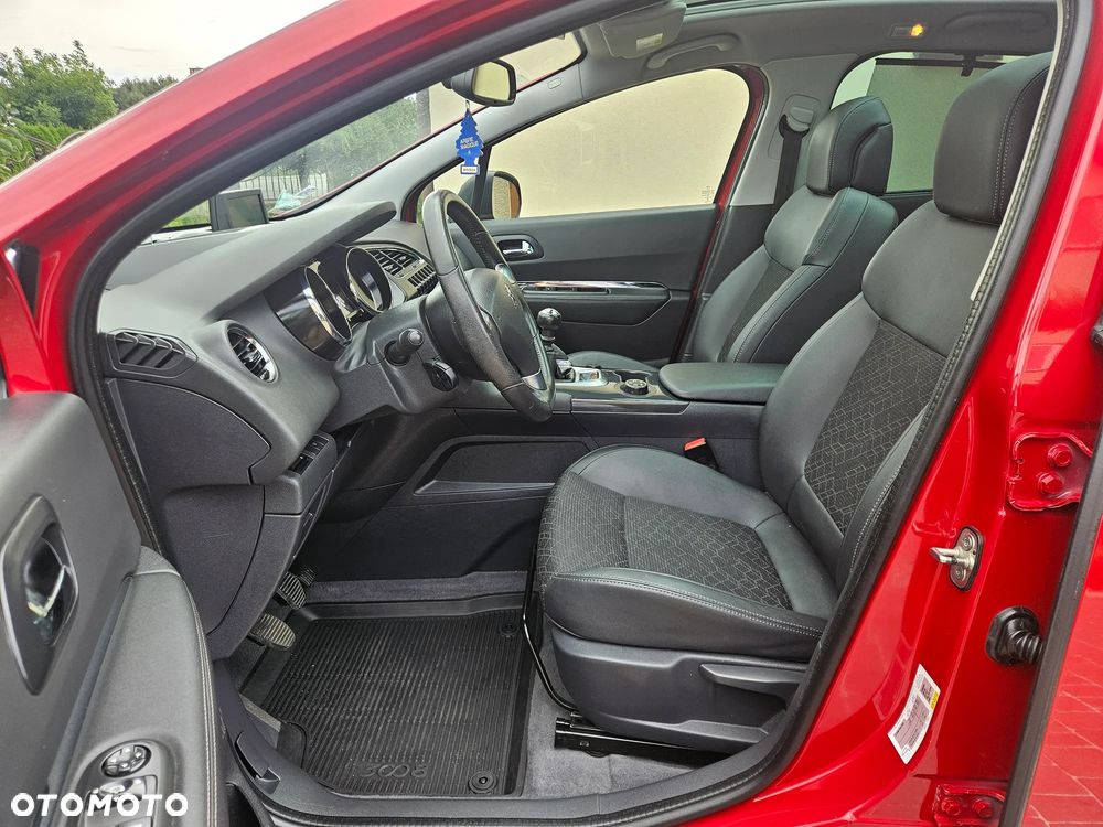 Peugeot 3008 1.6 BlueHDi Allure S&S - 13
