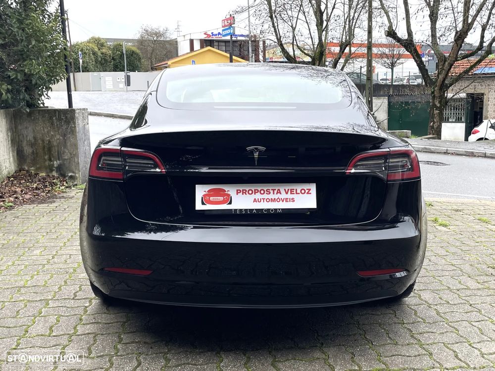 Tesla Model 3 Long Range Tração Traseira - 7