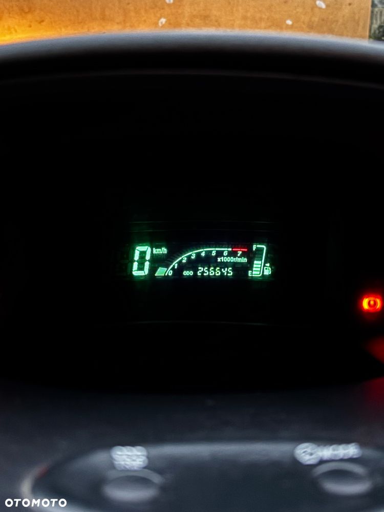 Toyota Yaris 1.3 Luna - 13