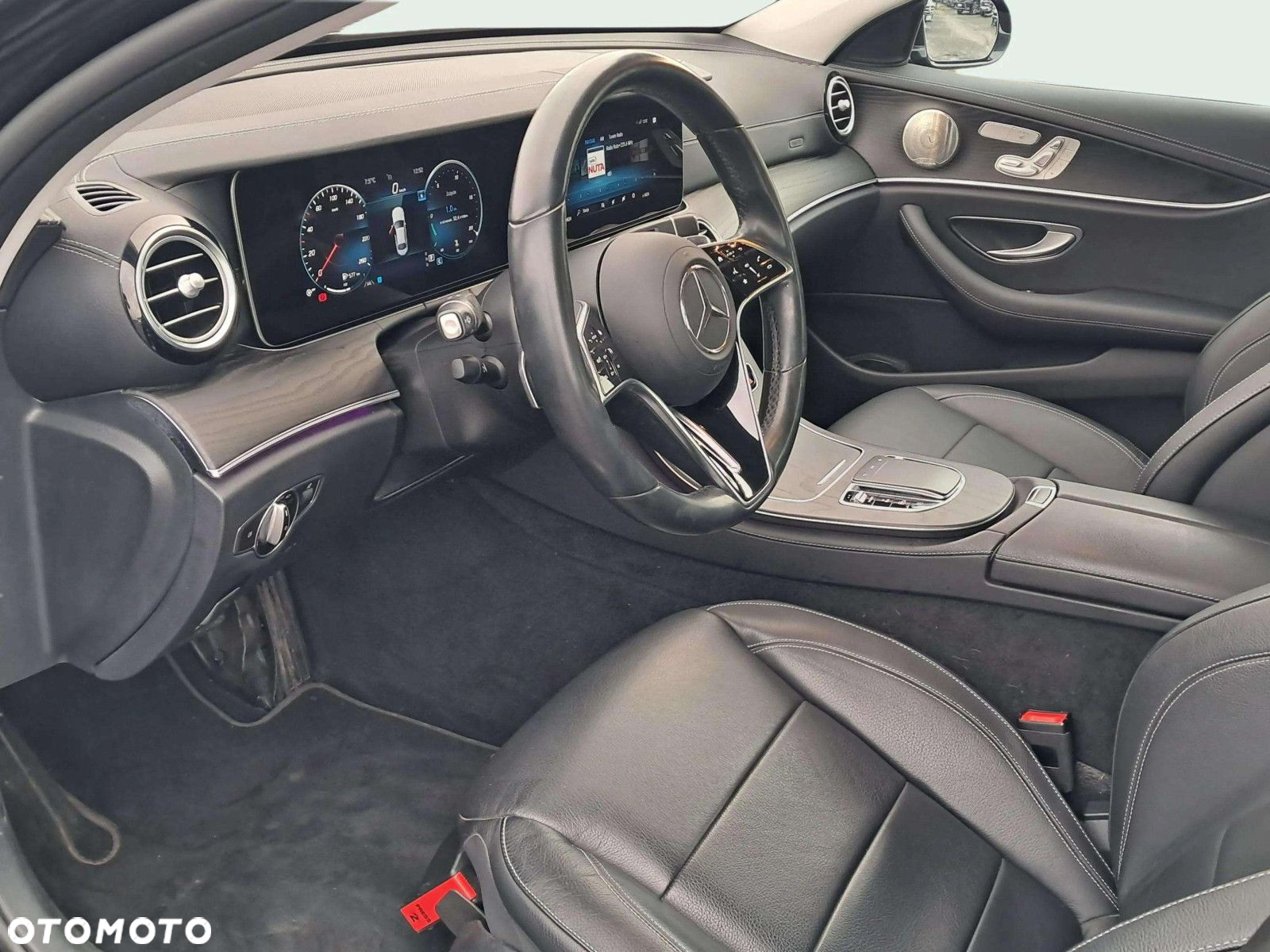 Mercedes-Benz Klasa E 220 d 4-Matic Avantgarde - 9