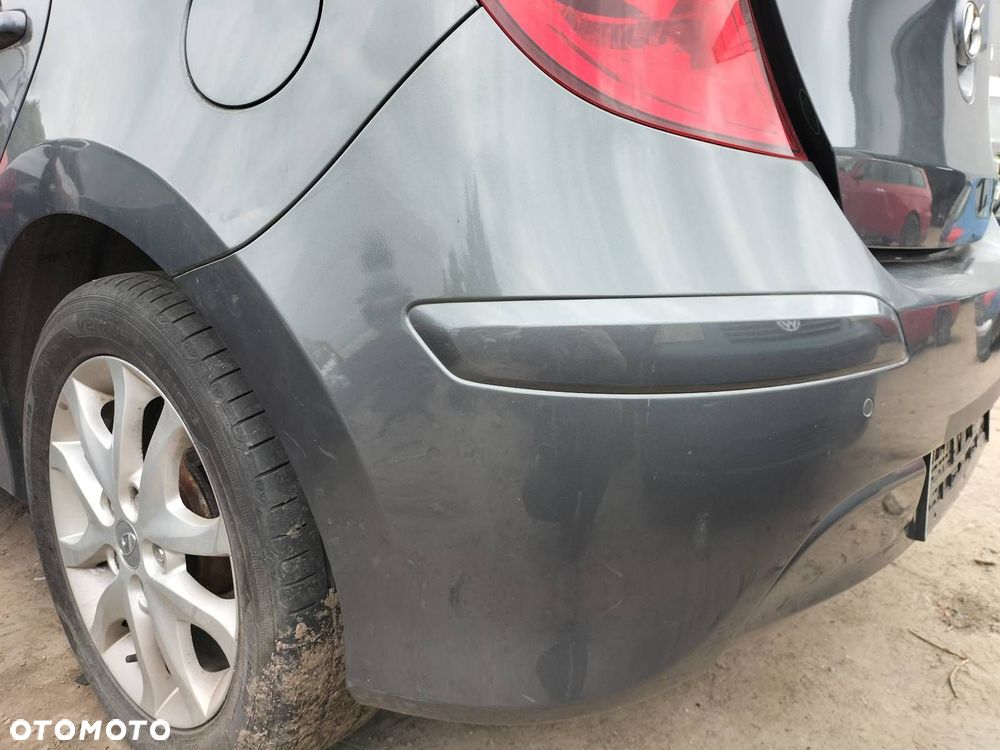 KOMPLETNY TYŁ KLAPA BAGAŻNIKA ZDERZAK TYŁ LAMPY HYUNDAI I30 I HB 5D 9A - 13