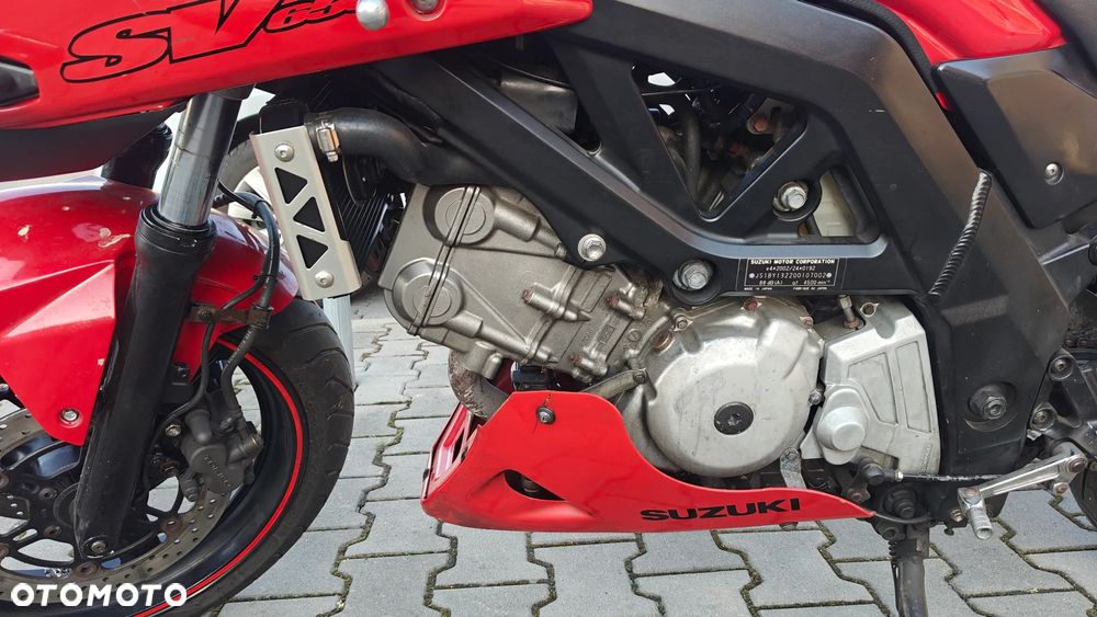 Suzuki SV - 12