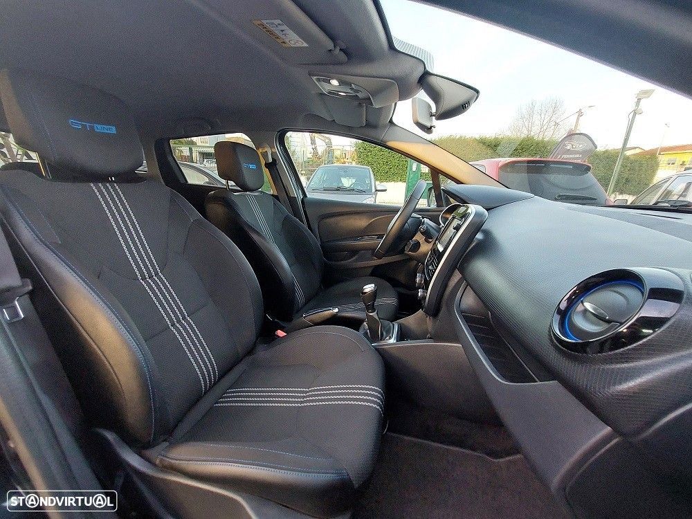 Renault Clio Sport Tourer 1.5 dCi GT Line - 19
